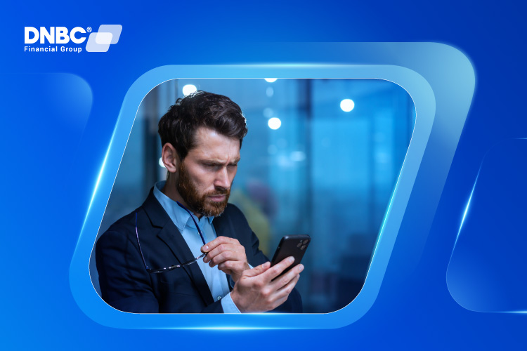 Diagram of the international wire transfer process using SWIFT network and correspondent banks